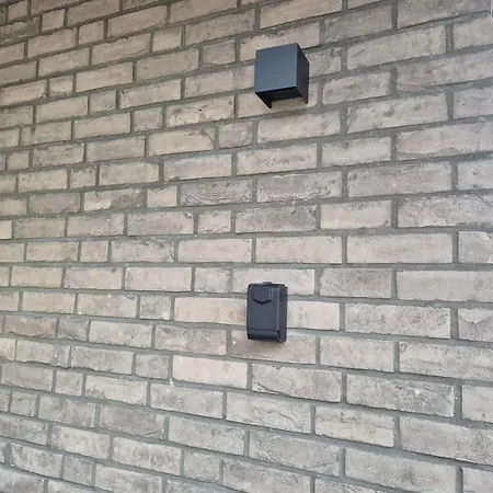 Luxsuite Still Und Komfort 2 Balkon Elektrogrill Tischfussball Tv-75 Zoll Appartement Dinslaken